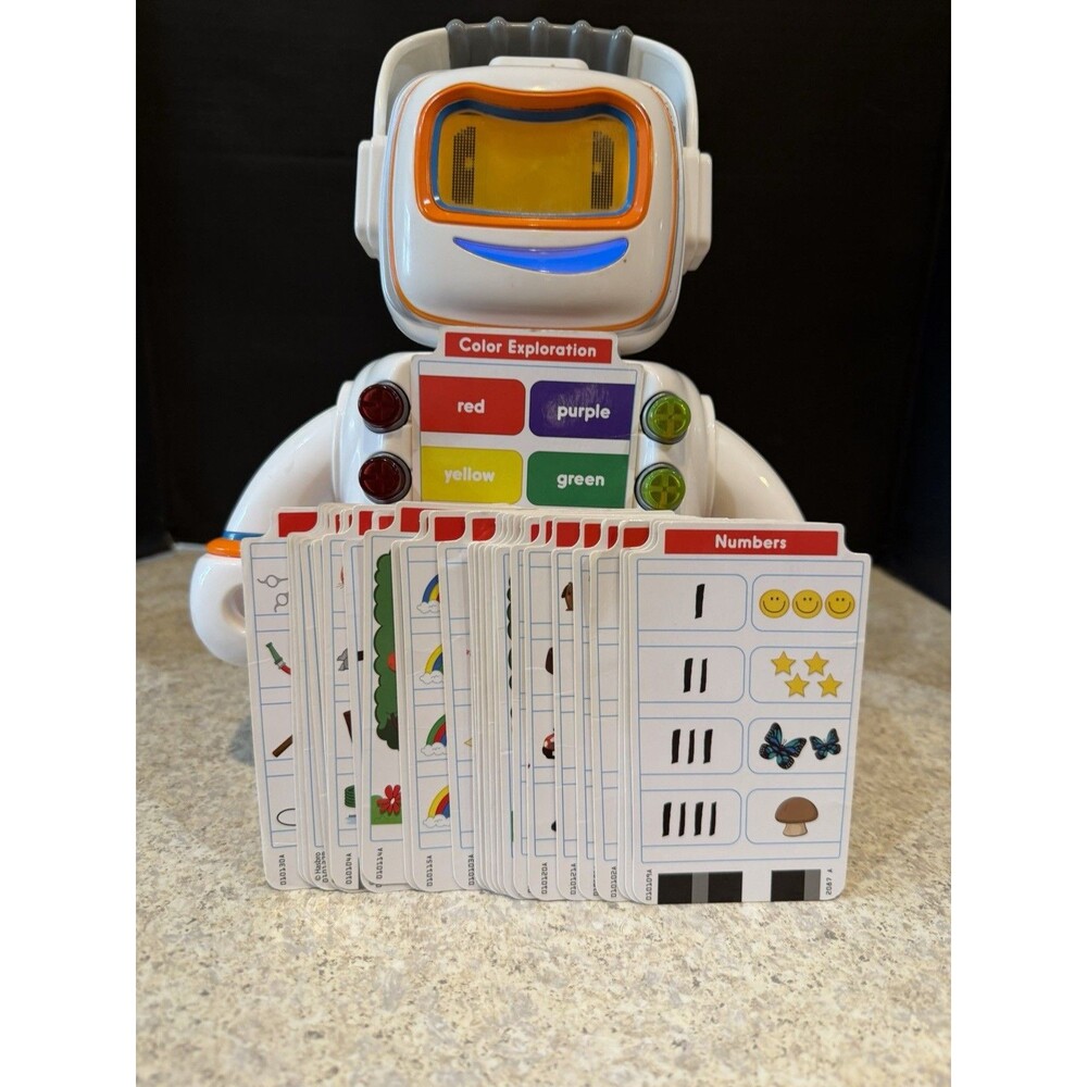 Hasbro Playskool Alphie Learning Robot 2009 with 30 cards works great! - Picture 7 of 7